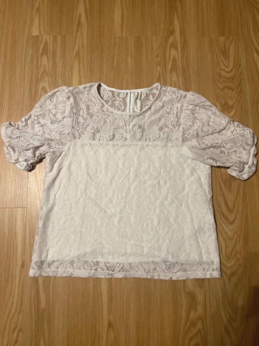 Anthropologie Cream Lace Top, size M